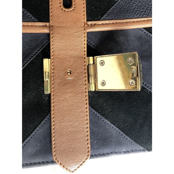 Worn Once April, May Suede Leather Crossbody Bag Chevron Adjustable Tassel - Picture 8 of 9